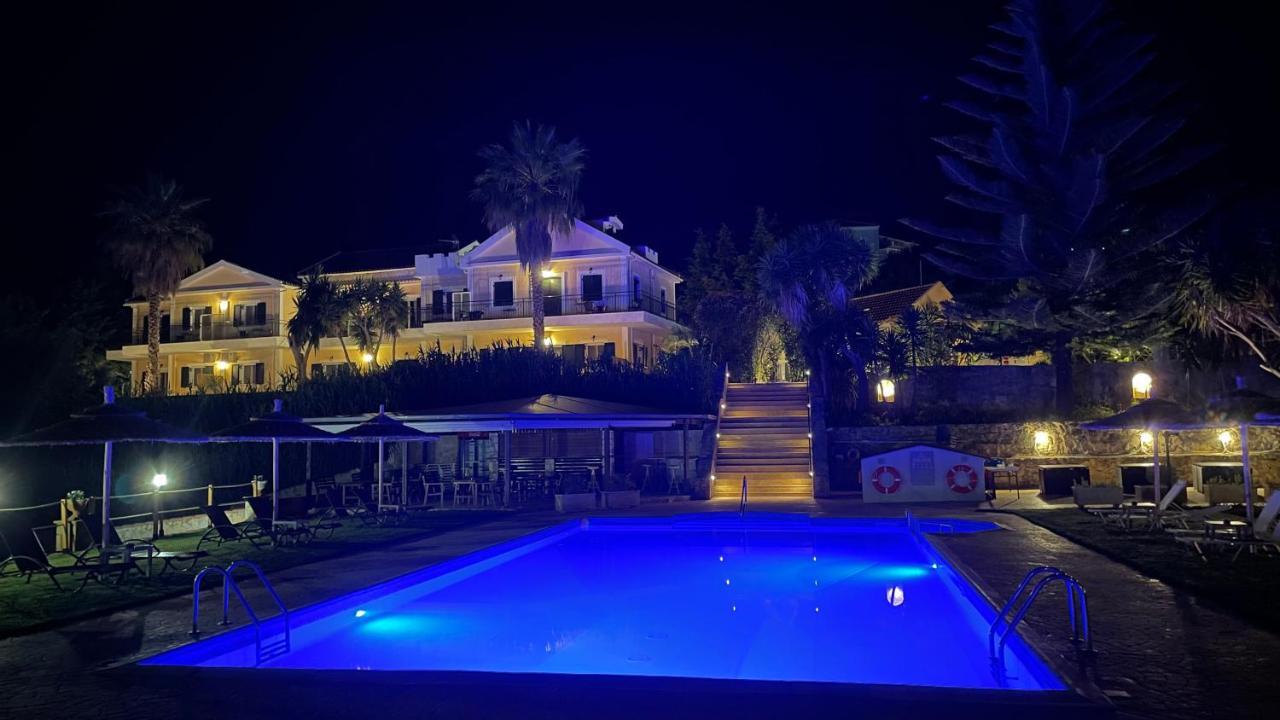 Theros Retreat Спартия Екстериор снимка